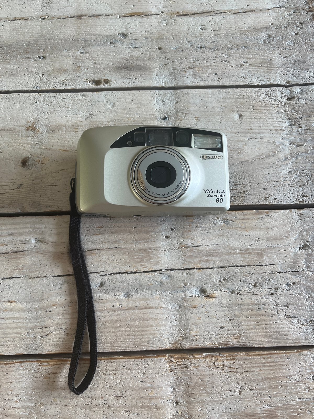 Yashica Zoomate 80 Compact Camera - Zo goed als nieuw, Ophalen of Verzenden, Zo goed als nieuw, Compact, Overige Merken