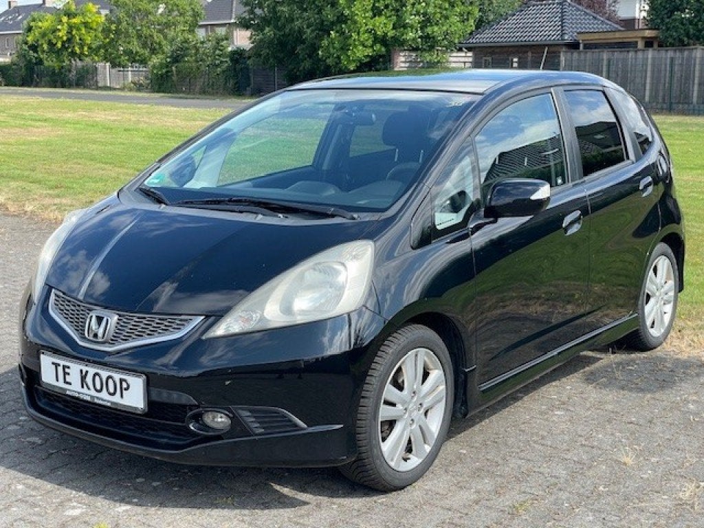 Honda JAZZ 1.4 Automaat /ECC/ LM/ Stoelverwarming/ Privacy, Auto's, Automaat, Gebruikt, Stoelverwarming, Zwart