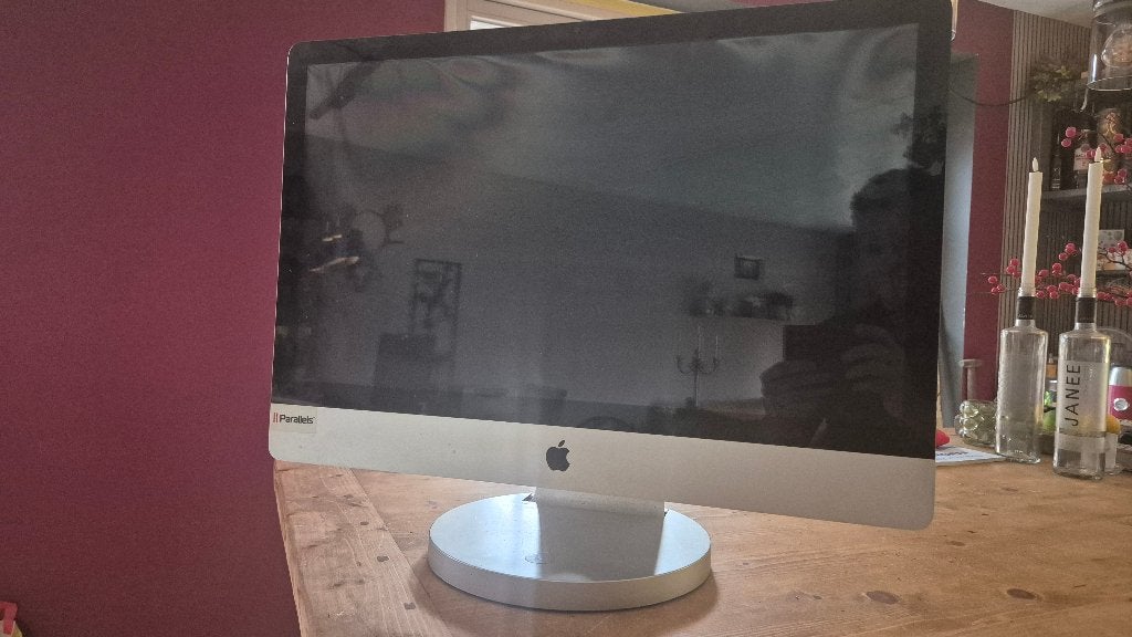 Apple iMac 27" 2010 – start op – z harde schijf – rep/onderd, Computers en Software, Apple Desktops, Ophalen, Gebruikt, IMac, 3 tot 4 Ghz