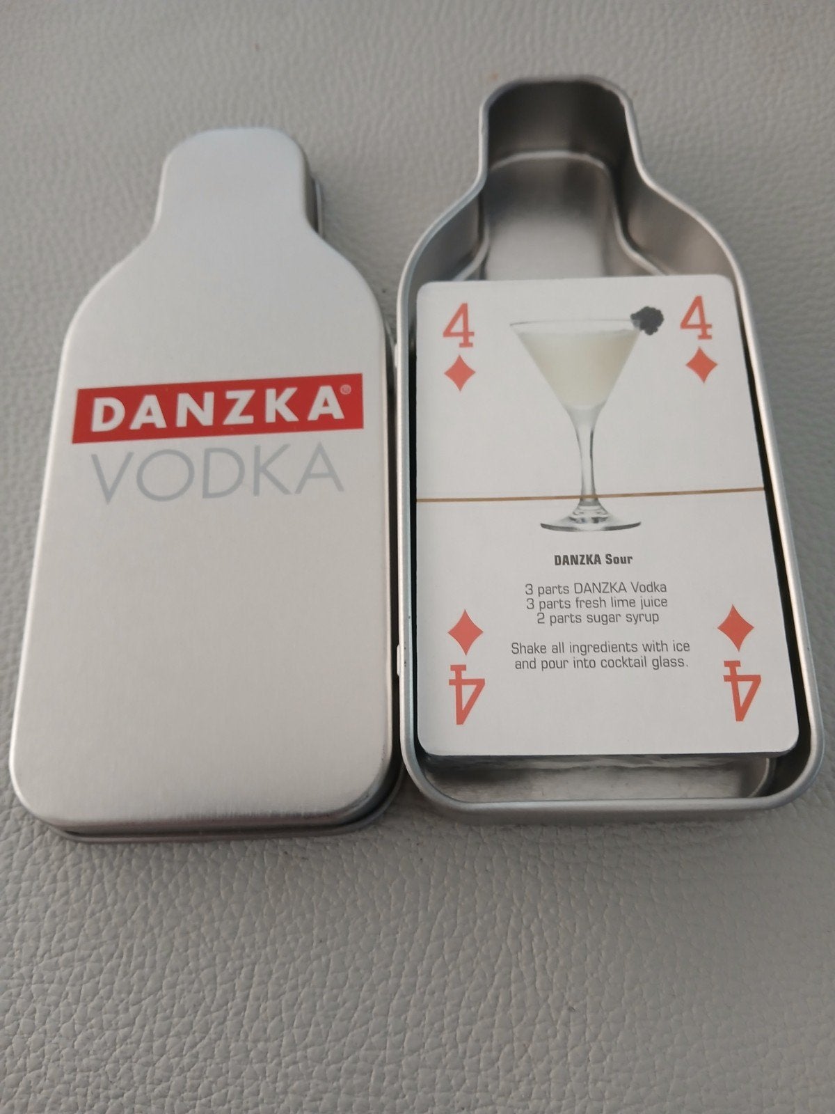 Danzka Vodka Speelkaarten in metalen blik, Ophalen of Verzenden, Nieuw, Overige typen