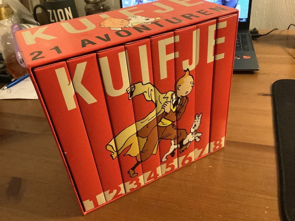 Kuifje 21 avonturen. 8-VHS box, Boxset, Gebruikt, Tekenfilm, Alle leeftijden
