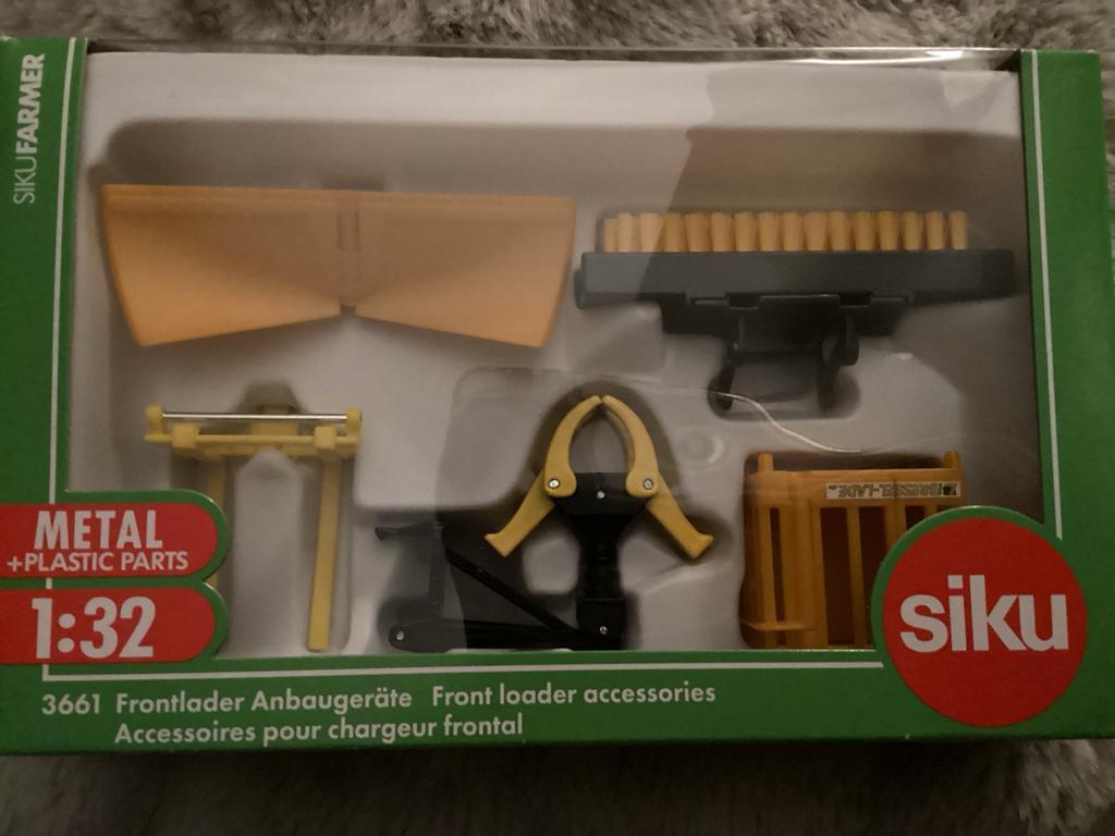 Siku 1:32 Frontlader Accessoires Nieuw in Verpakking, Hobby en Vrije tijd, Modelauto's | 1:32, Ophalen of Verzenden, Nieuw, Tractor of Landbouw