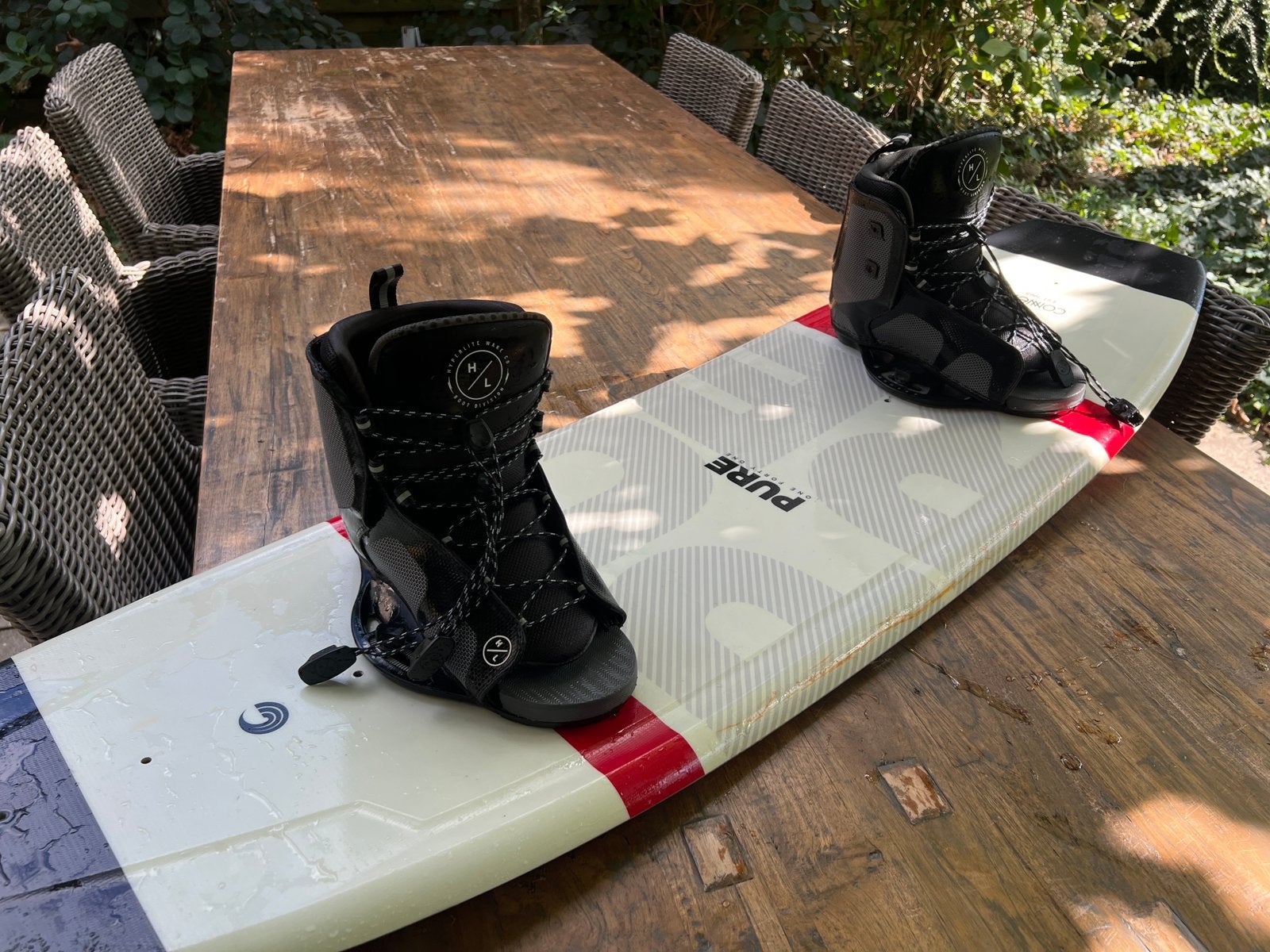 Connelly wakeboard Pure 1.41 mtr board, Ophalen, Gebruikt, Board en Schoenen
