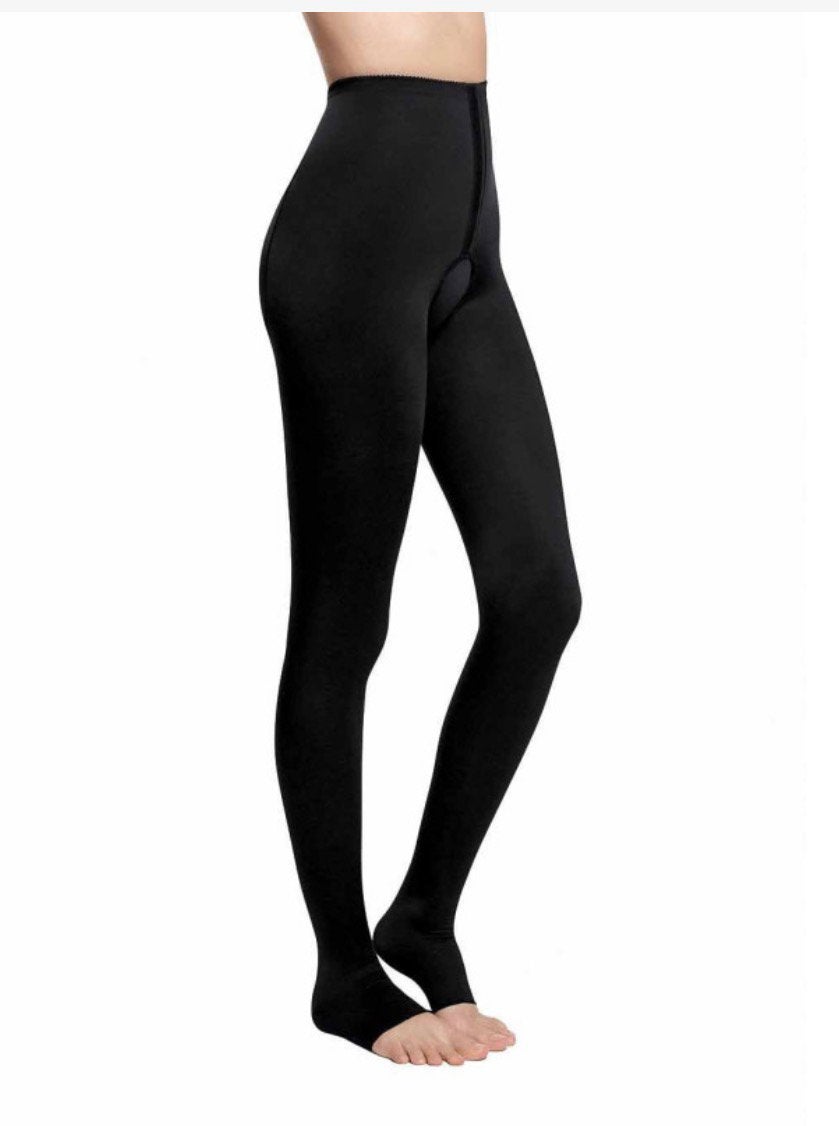 VOE - Nr 3008 - compressiebroek met voet - maten S, XS, XXS, Kleding | Dames, Ophalen of Verzenden, Zo goed als nieuw