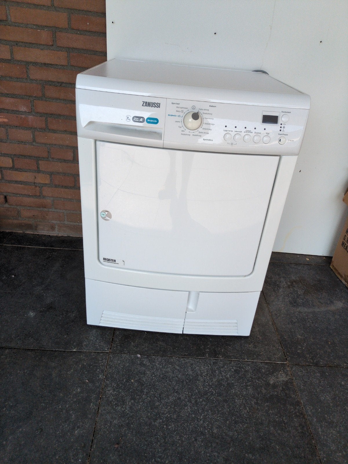 Zanussi warmtepompdroger - Energiezuinig, Ophalen, 6 tot 8 kg, Gebruikt, Overige typen