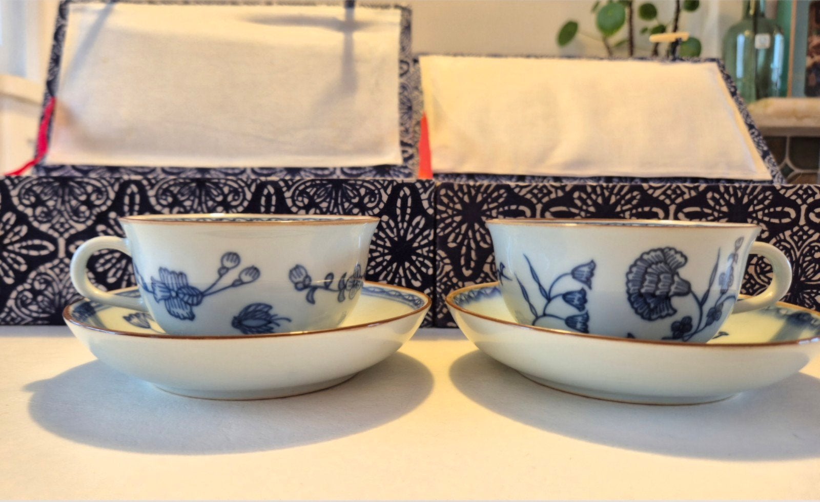 IKEA NEJLIKA Kop en Schotel Set van twee, Antiek en Kunst, Ophalen of Verzenden