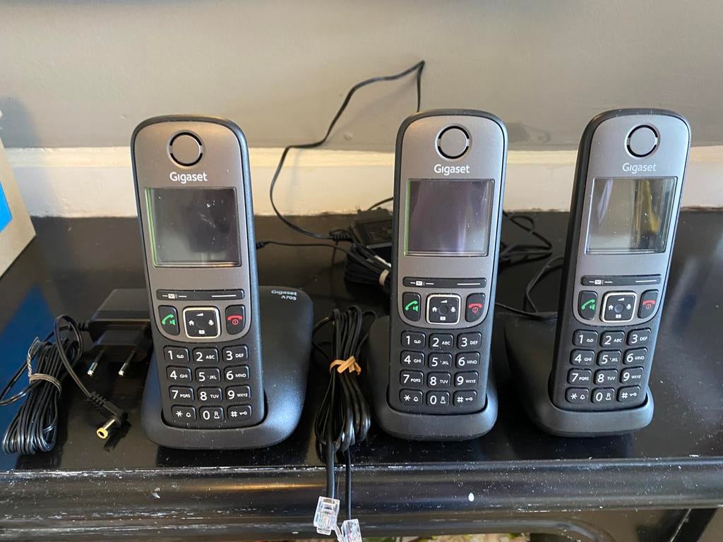 Gigaset A705, Ophalen of Verzenden, Zo goed als nieuw, 3 handsets