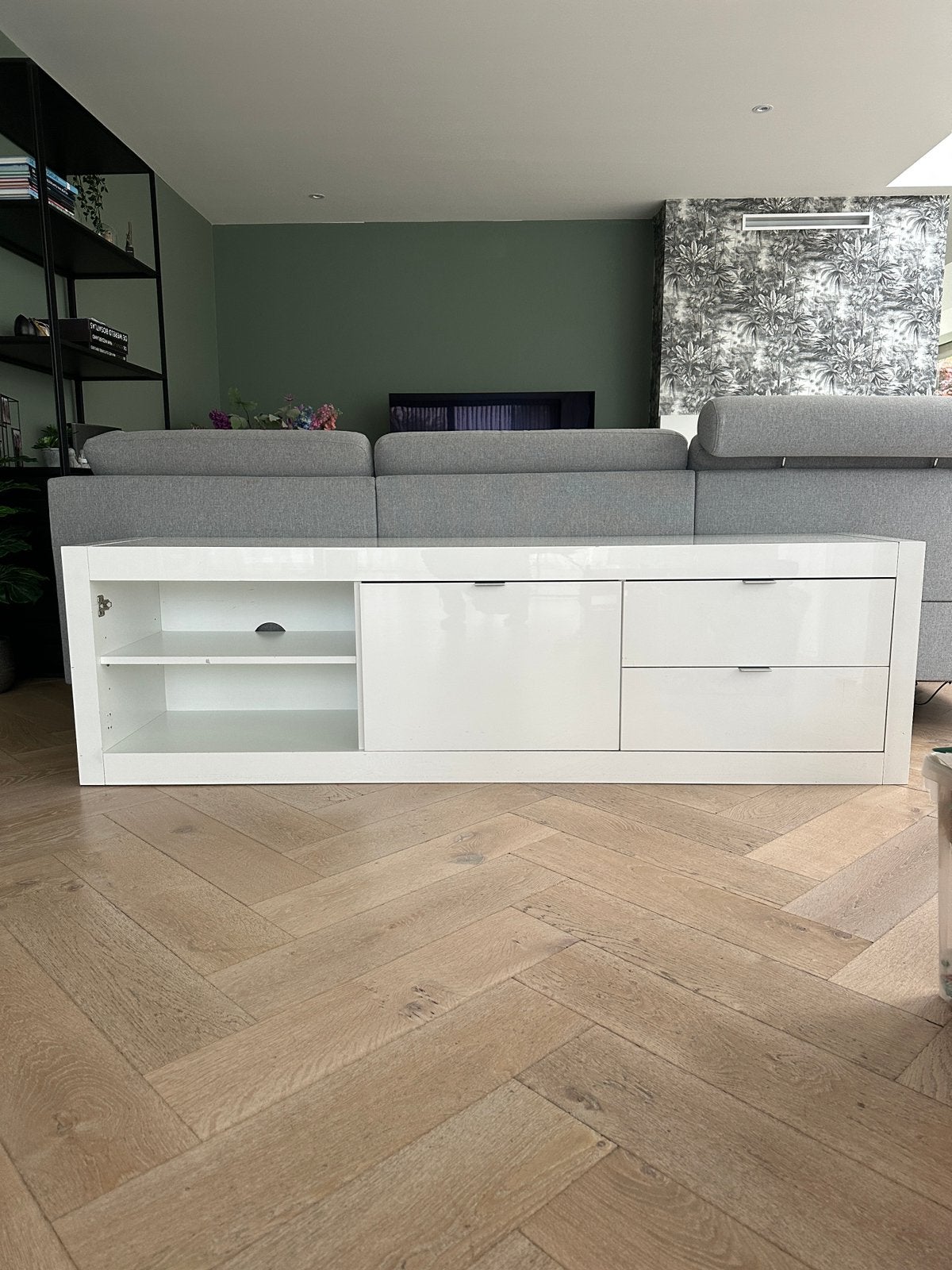 Gratis lage witte kast, Huis en Inrichting, Complete inboedels, Ophalen