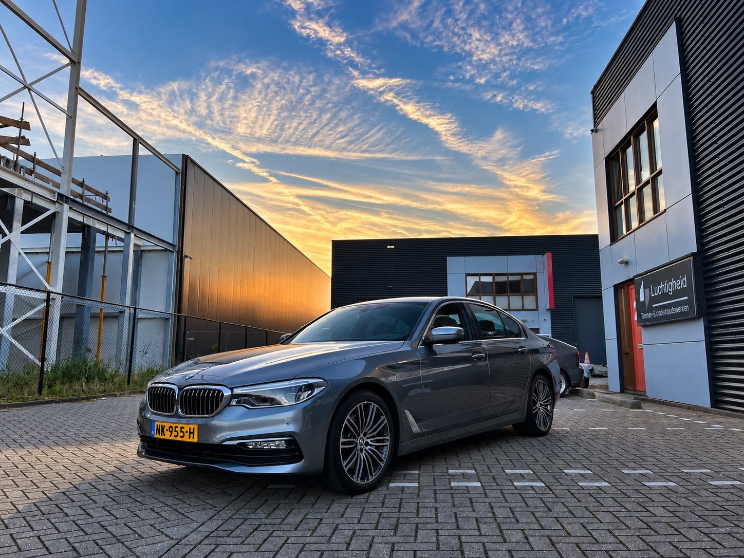 BMW 5-Serie 540i 340pk Aut. 2017 Grijs 1e eigenaar!, Automaat, 2000 kg, 340 pk, Origineel Nederlands