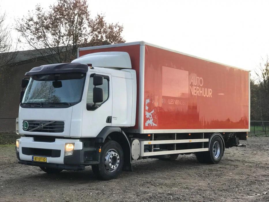Volvo FE 320 4x2 Euro 5 Manual Koffer Bakwagen Laadklep, Auto's, Vrachtwagens, Euro 5, 320 pk, Wit, Origineel Nederlands