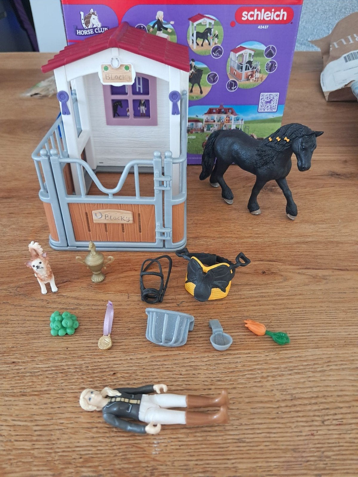 Schleich stal 24237 met originele doos !, Ophalen, Zo goed als nieuw, Jongen of Meisje
