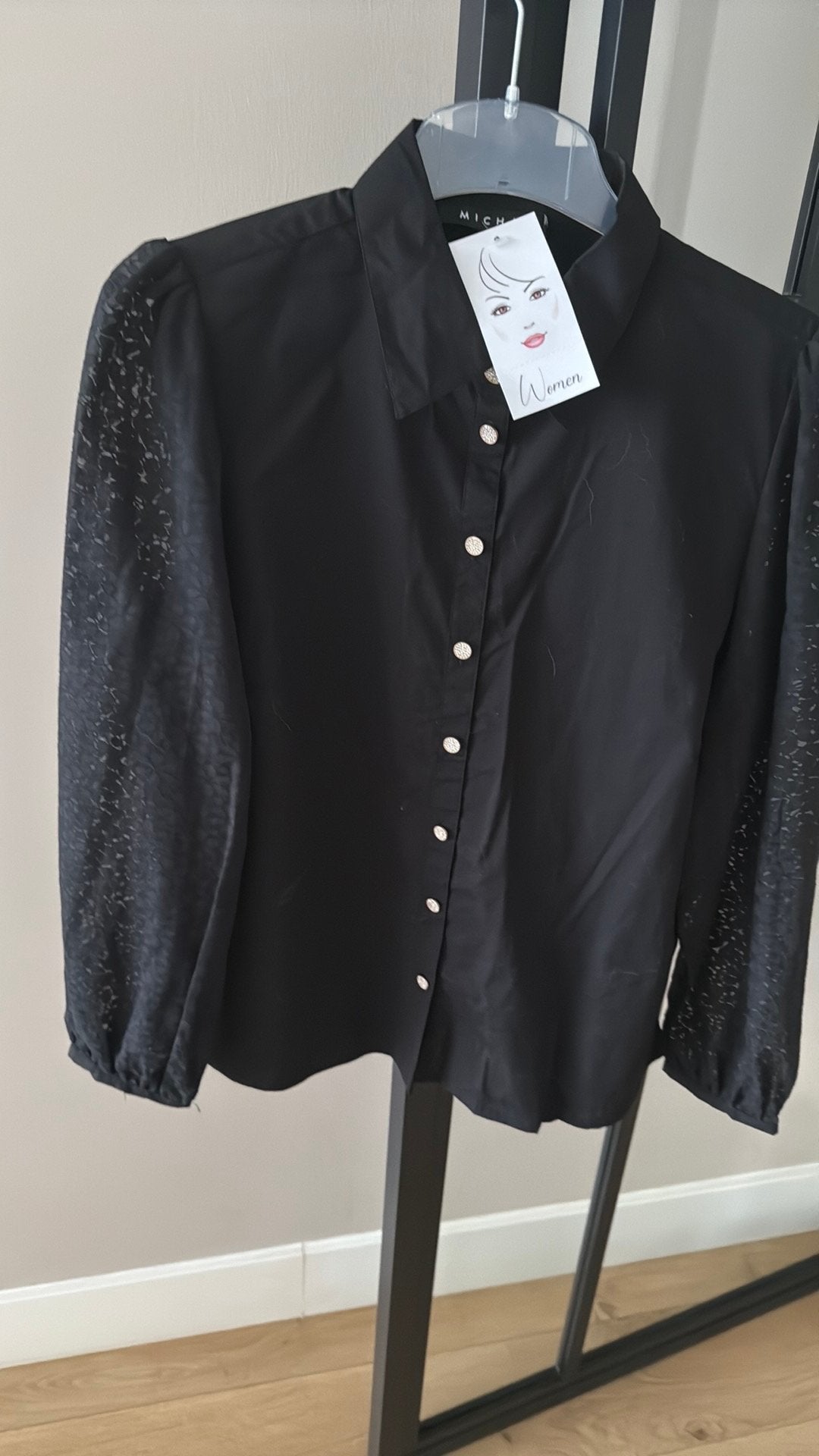 Zwarte nieuwe bloes, Ophalen of Verzenden, Nieuw, Maat 38/40 (M), Zwart