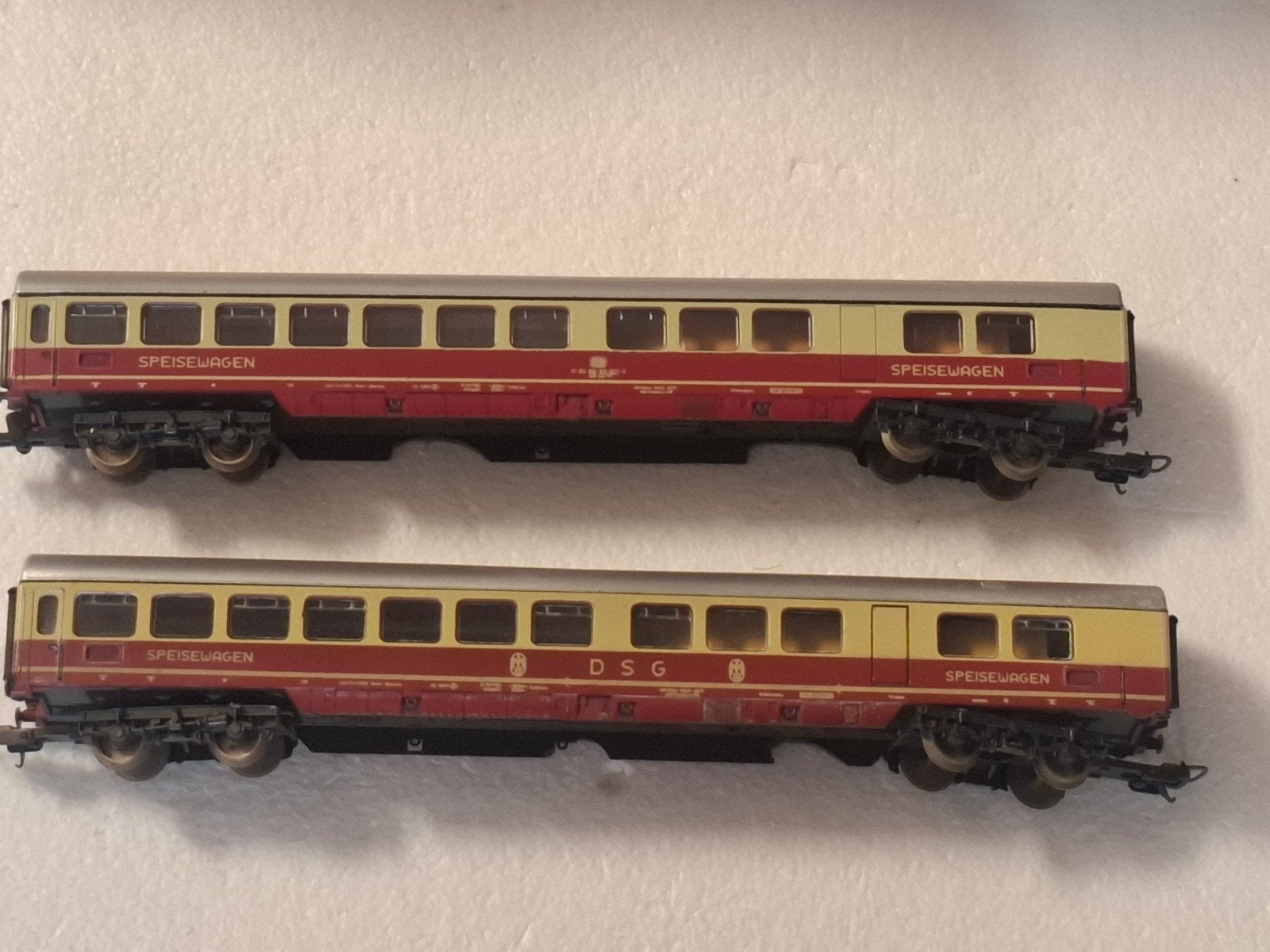2 tee wagons in ho gelijkstroom, Gebruikt, Gelijkstroom, Wagon, Ophalen of Verzenden