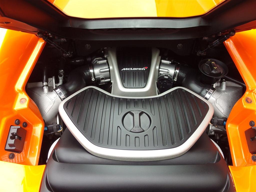 McLaren 650S Spider 2014 Mint Conditie / Prijs=incl. 21% BTW, Auto's, Automaat, Zwart, Overige kleuren, Cabriolet