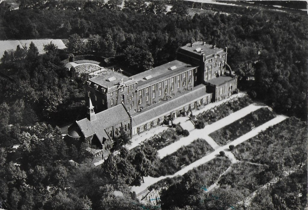 Venlo Retraitehuis Manresa gelopen ansichtkaart ( 764 ), Ophalen of Verzenden, 1960 tot 1980, Gelopen, Limburg