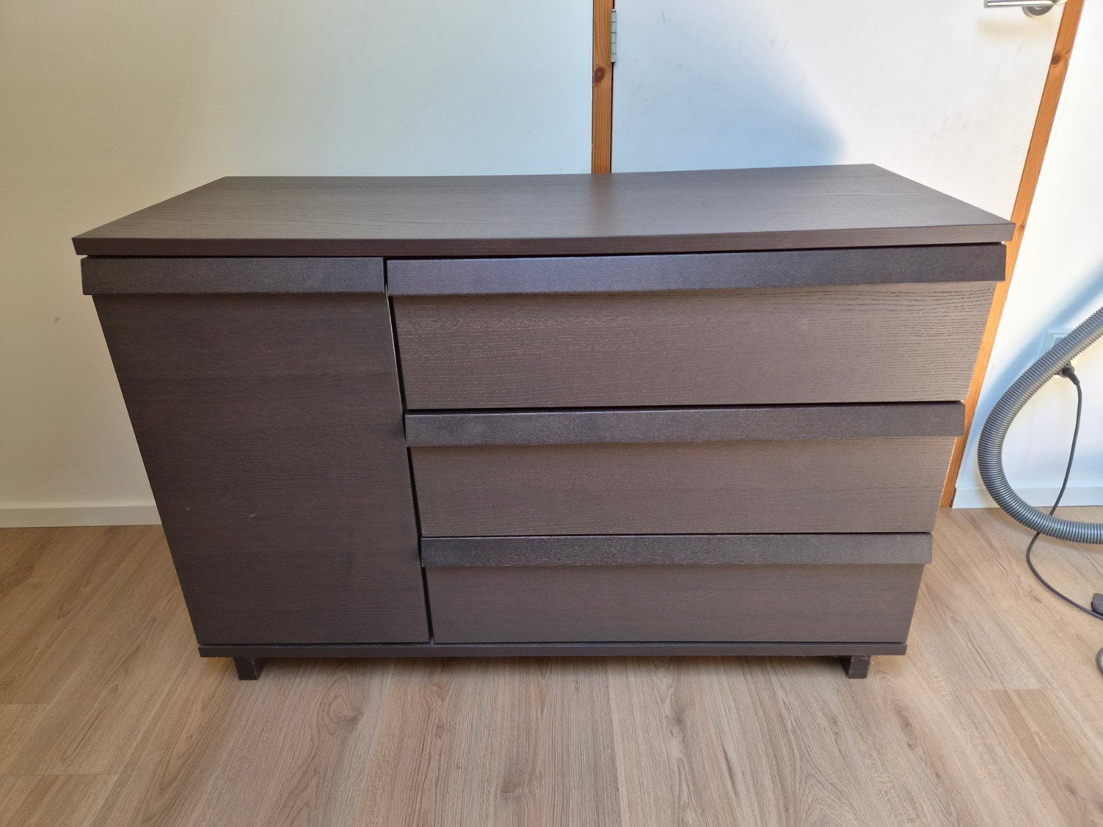 IKEA OPPLAND dressoir/kast met lades en deuren, Huis en Inrichting, Kasten | Dressoirs, Ophalen, Zo goed als nieuw, Modern, 25 tot 50 cm