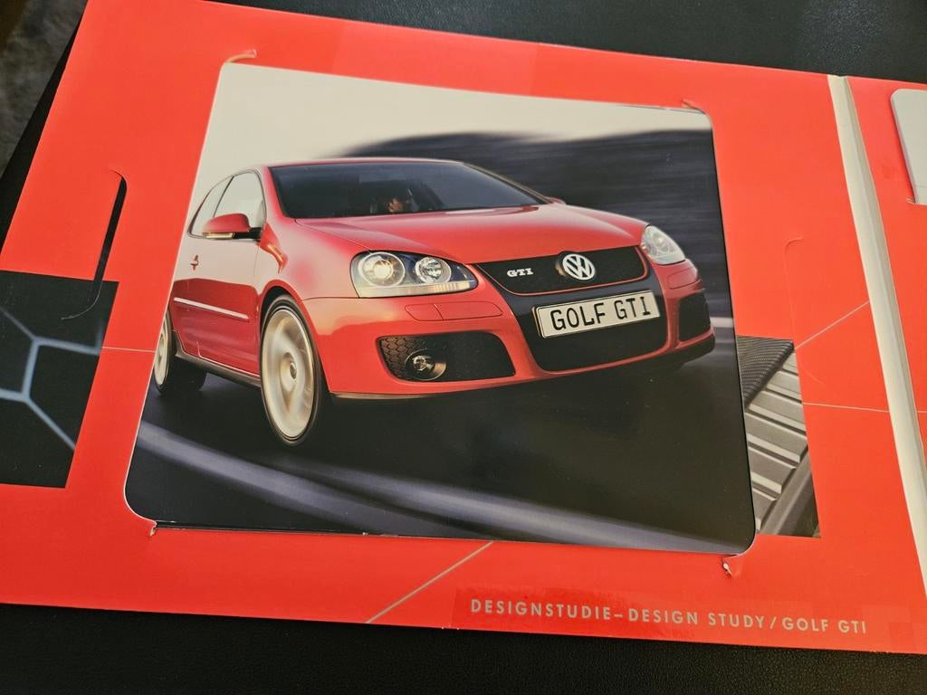 Persmap Volkswagen Golf GTi Designstudie 2003, Ophalen of Verzenden, Zo goed als nieuw, Volkswagen