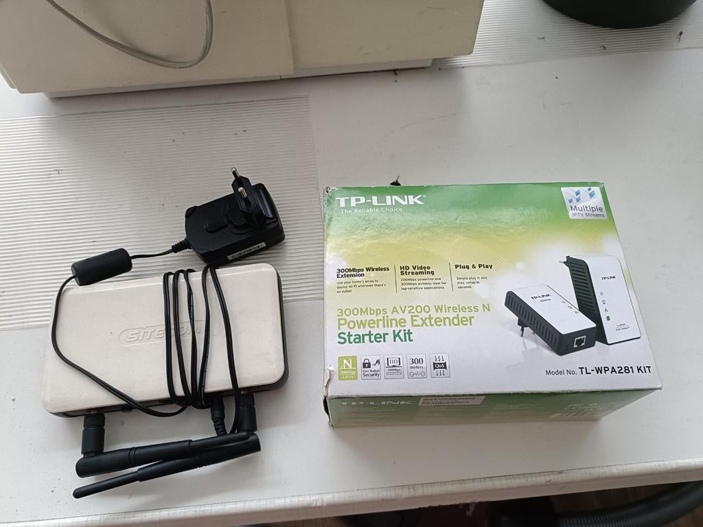 TP-Link Powerline Extender & Sitecom Range Extender, Ophalen of Verzenden, Gebruikt, TP-Link, Sitecom