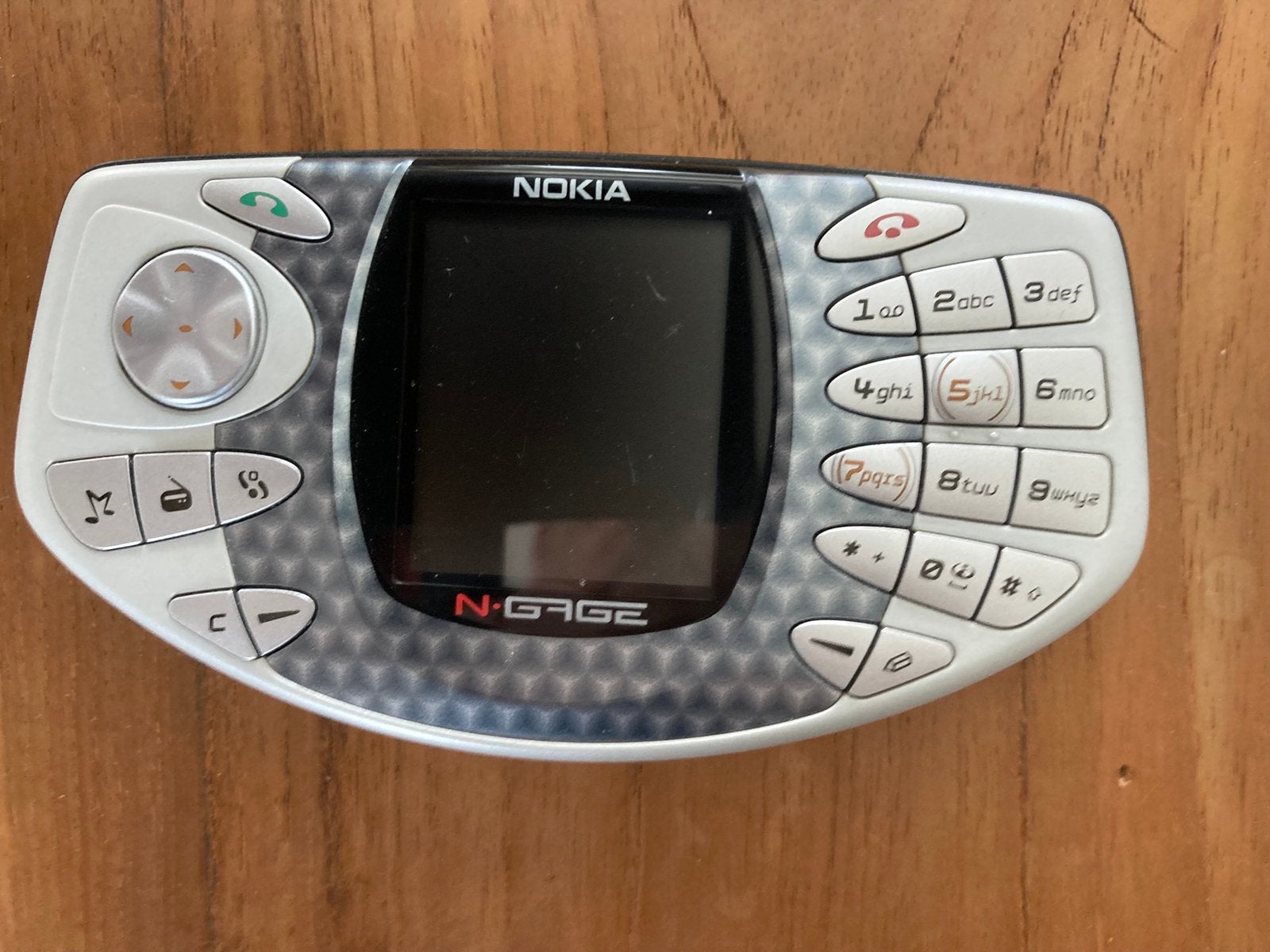 Nokia N-GAGE ,Mobiele telefoon en spelcomputer., Ophalen, Geen camera, Zwart, Fysiek toetsenbord