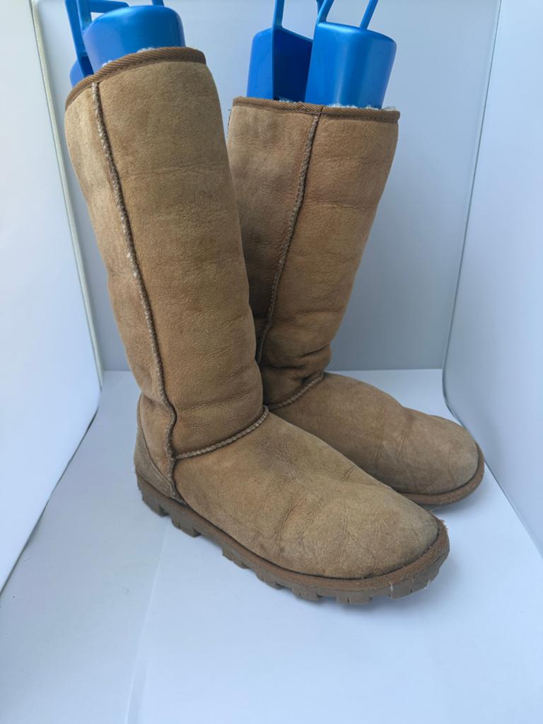 Ugg Laarzen - leer - Bruin - Maat 39, Hoge laarzen, Bruin, Ophalen of Verzenden, Gedragen