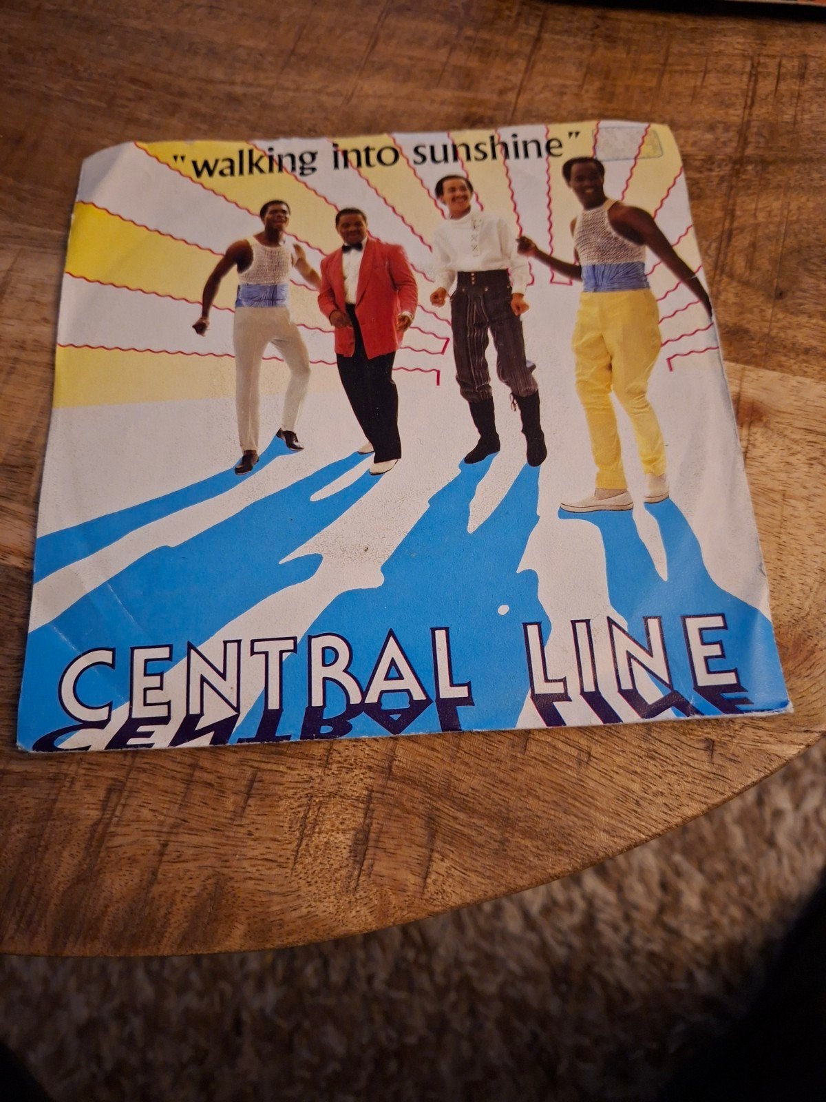 Central line  / walking into sunshine, Ophalen of Verzenden, Zo goed als nieuw, Pop