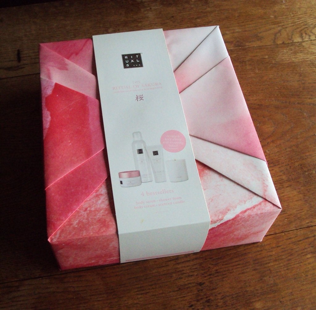 Rituals Sakura nieuw cadeau pakket, Ophalen of Verzenden, Nieuw, Bad & Douche