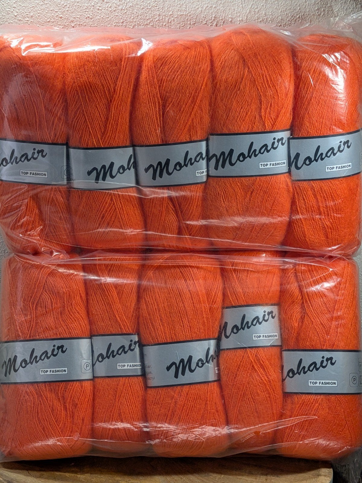 pak van 10 bollen Lammy Yarns Mohair garen in oranje, Hobby en Vrije tijd, Ophalen of Verzenden, Nieuw, Breien of Haken, Wol of Garen