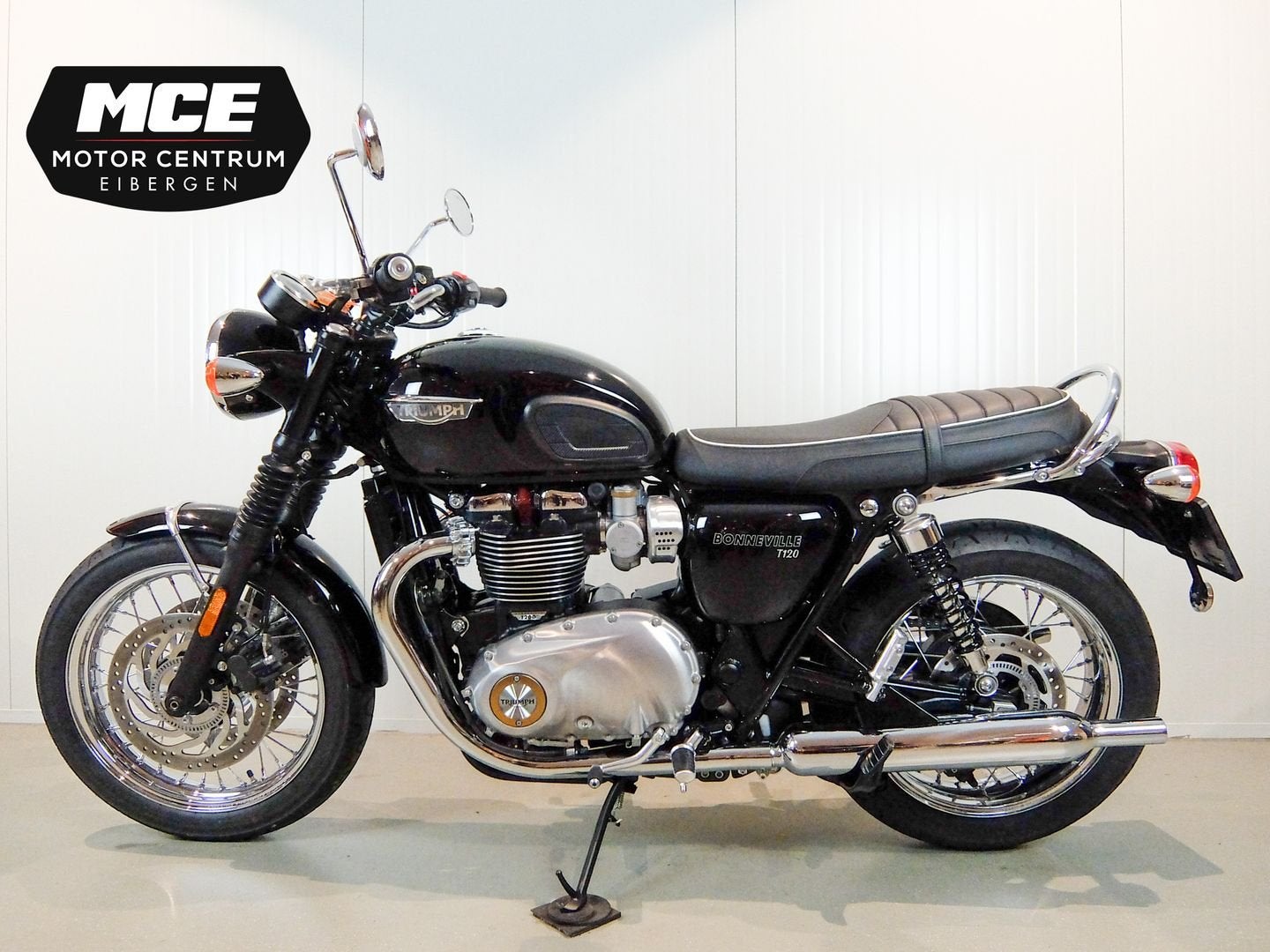 TRIUMPH BONNEVILLE  T 120 (bj 2017), Motoren, 2 cilinders, Bedrijf, Onbekend, 1200 cc