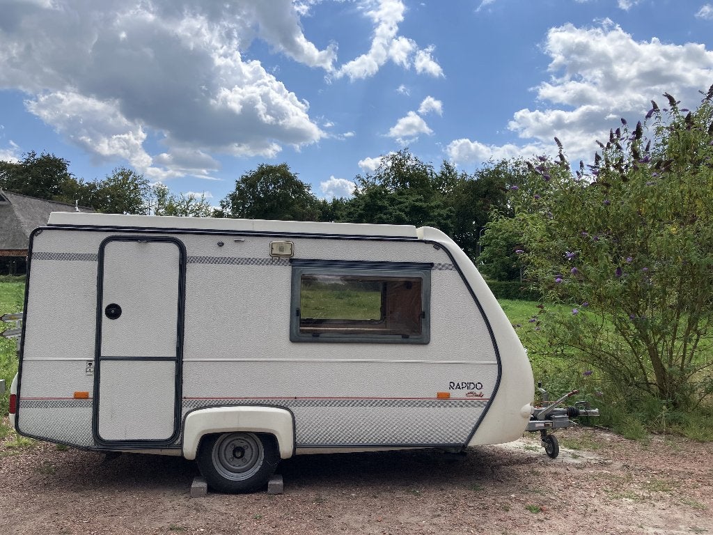 Rapido Club 31T hefdakcaravan met voortent en fietsendrager, Caravans en Kamperen, Caravans, Particulier, tot en met 4, 500 - 750 kg