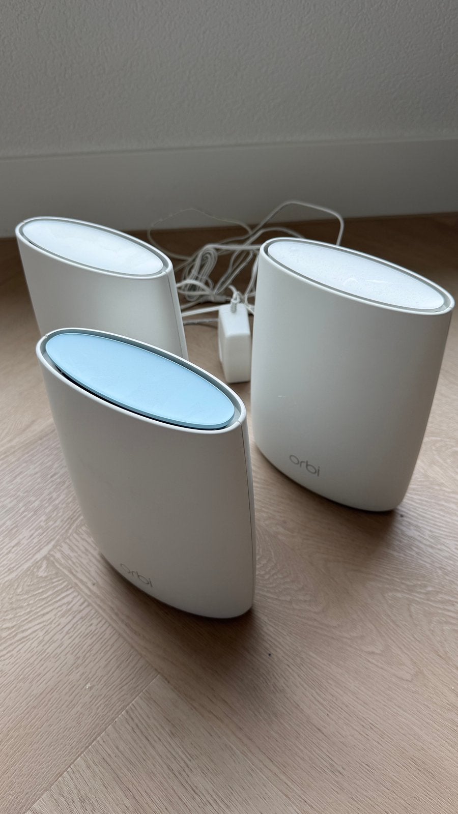 Netgear Orbi RBR50+ 2x RBS50 complete mesh WiFi set, Ophalen of Verzenden, Gebruikt