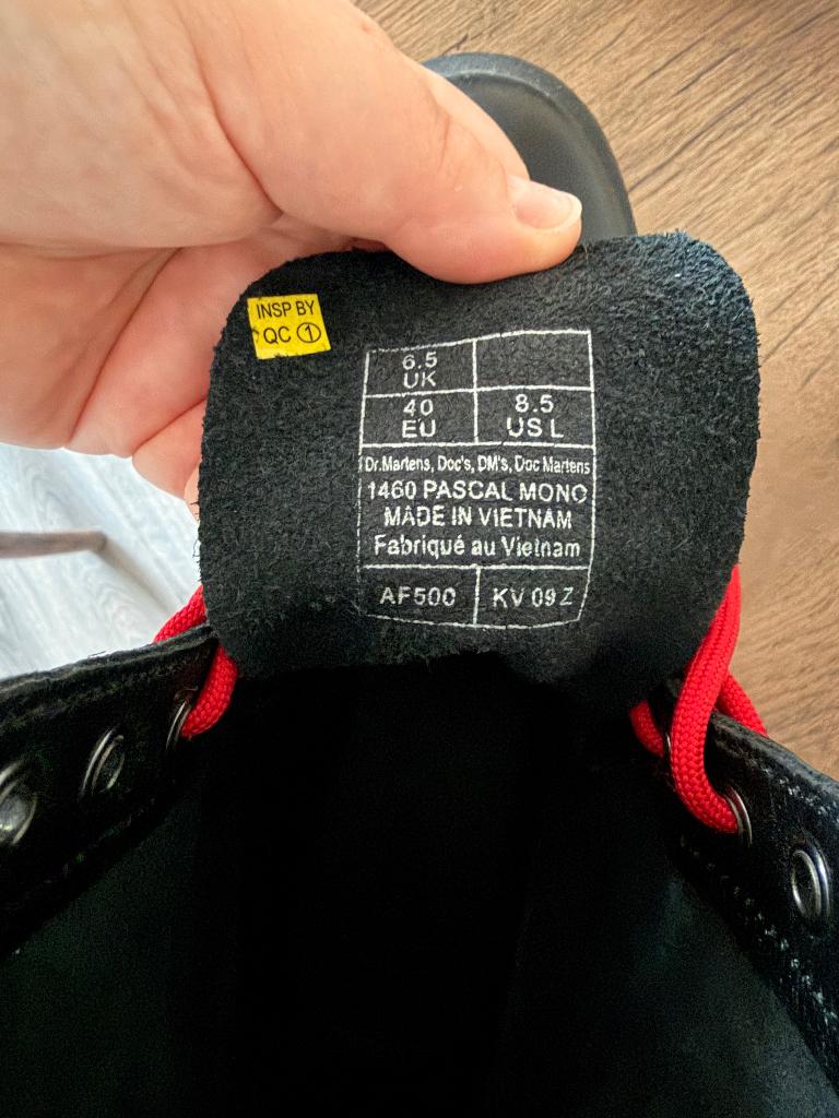 Dr Martens, Ophalen, Zwart, Lage of Enkellaarzen, Dr. Martens