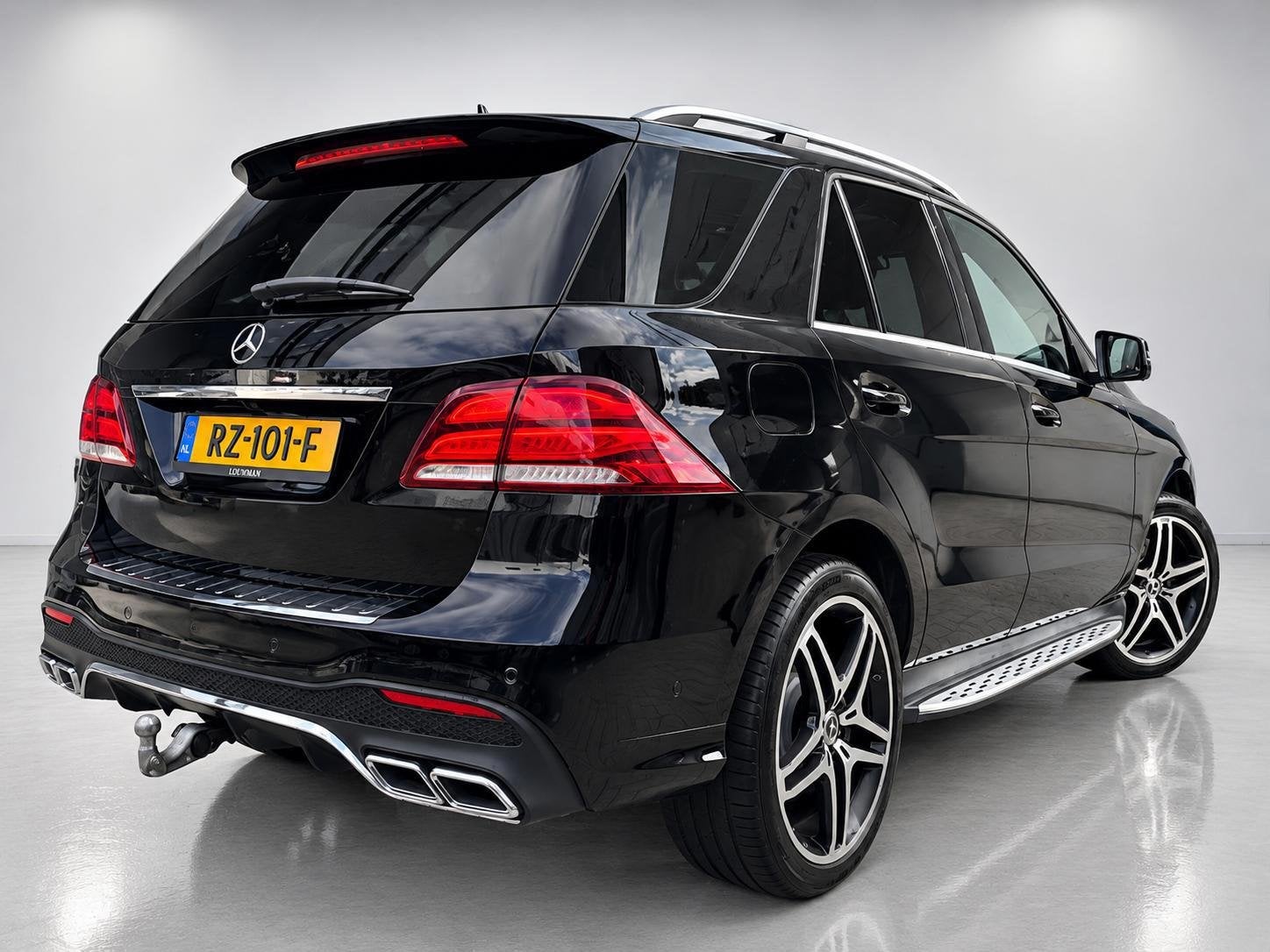 Mercedes-Benz GLE-klasse 400 4MATIC AMG Sport Edition [PANO, Auto's, Automaat, Dealer onderhouden, Gebruikt, Automatische klimaatregeling