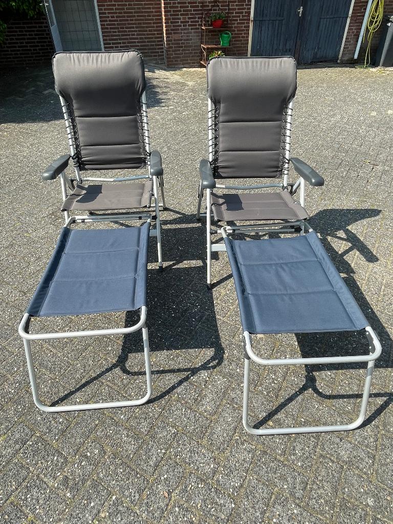 Campingstoel met voetenbank 2x, Caravans en Kamperen, Ophalen of Verzenden, Zo goed als nieuw, Campingstoel