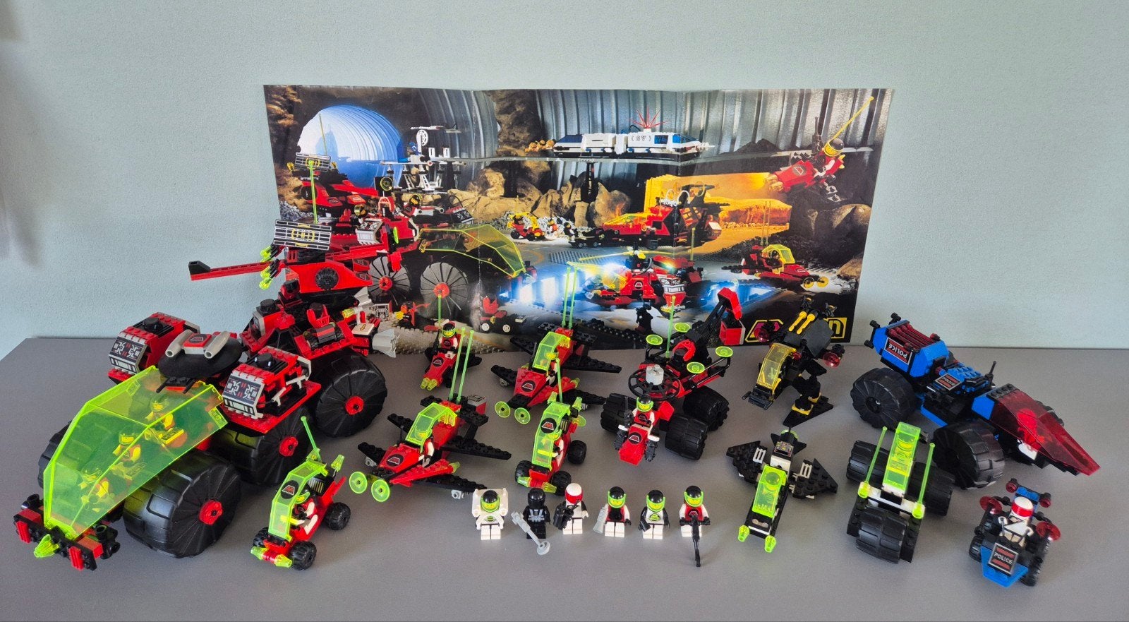 Lego vintage ruimte space alles compleet incl boekjes m-tron, Gebruikt, Lego, Ophalen of Verzenden, Space