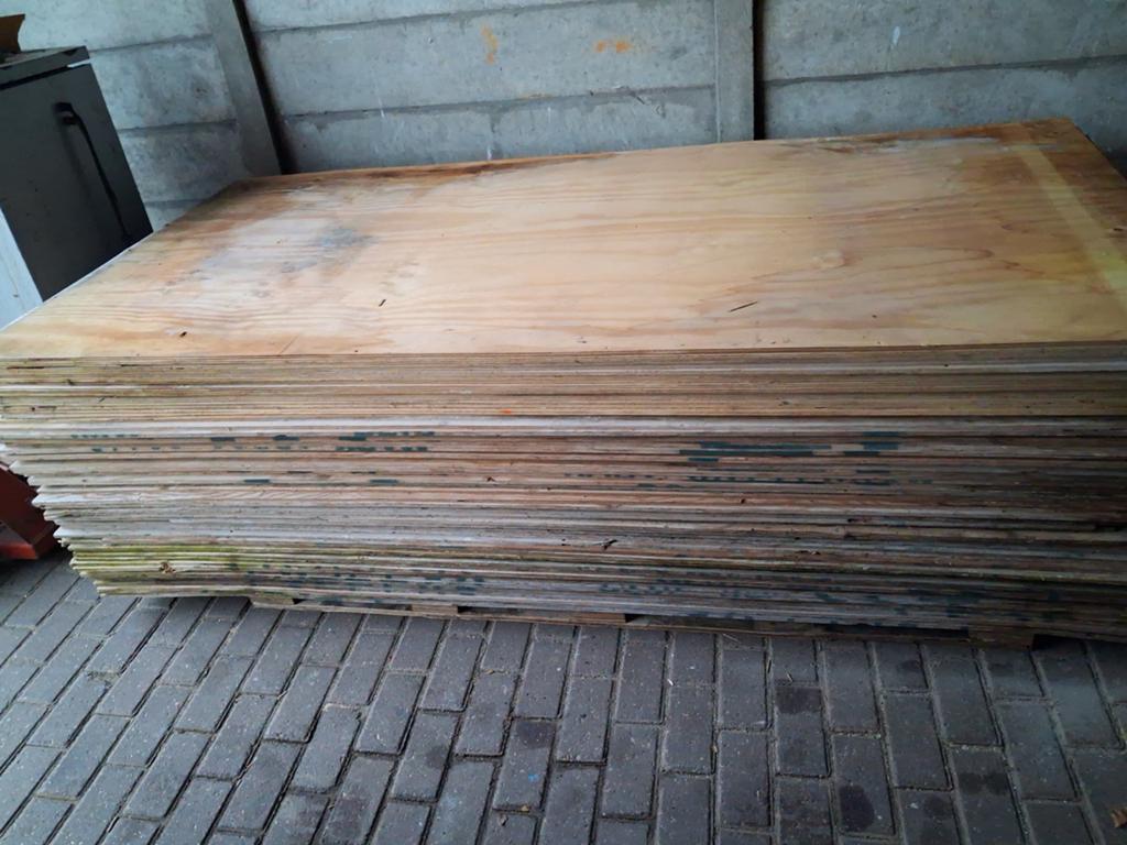 Underlayment platen, Ophalen, Hout