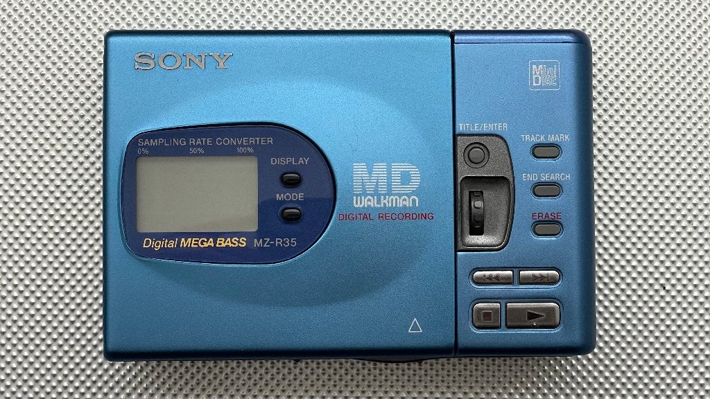 Sony MZ-R35 Minidisc Walkman, Ophalen, Walkman