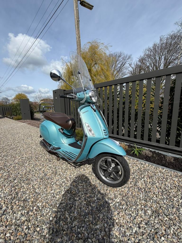 Vespa primavera 70th anniversary blauw, Ophalen, Gebruikt, Overige modellen, Benzine