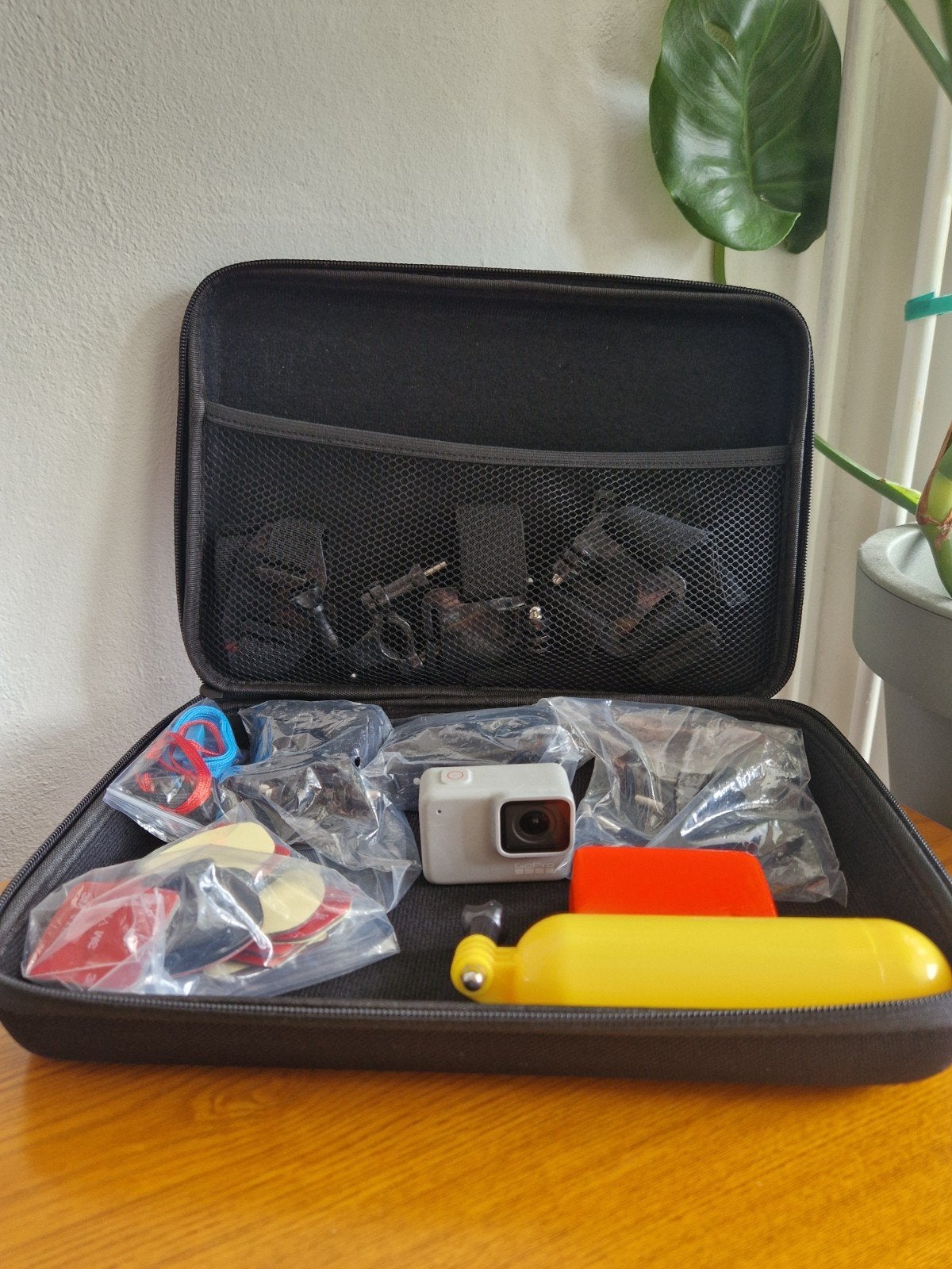 Gopro hero 7 white action camera, Gebruikt, 1102wt, Ophalen of Verzenden, GoPro