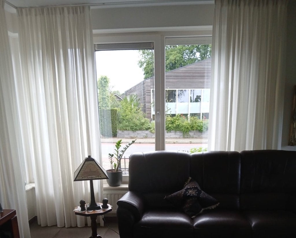 Gordijnen In Betweens, Huis en Inrichting, Stoffering | Gordijnen en Lamellen, Ophalen, 288 cm, Gebruikt, Wit