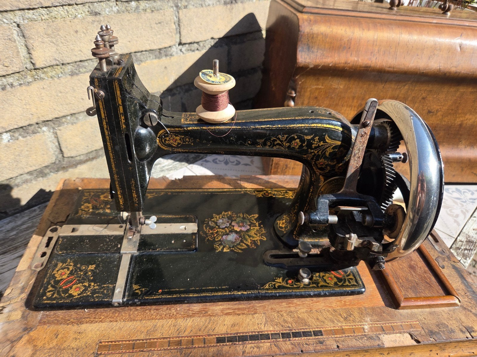 Antieke Naaimachine met Houten Koffer - Nähmaschinen Fabrik, Ophalen