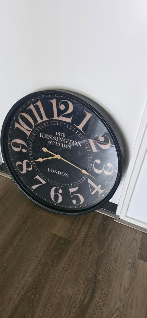 Kensington klok 68 cm zgan, Ophalen, Zo goed als nieuw, Wandklok