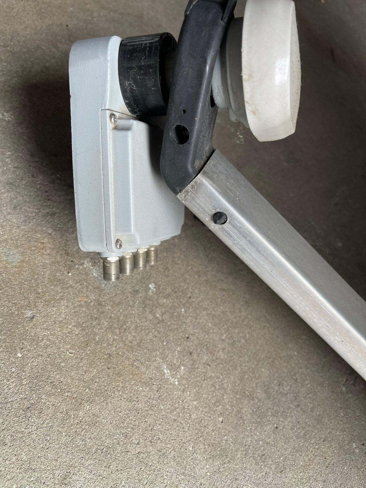 Triax Schotelantenne met LNB voor satellietontvangst, Audio, Tv en Foto, Schotelantennes, Ophalen of Verzenden, Gebruikt, (Schotel)antenne