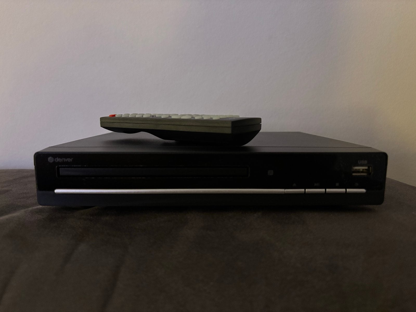 Denver DVH-7787MK3 Full HD DVD speler NIEUWSTAAT!!, Ophalen of Verzenden, Zo goed als nieuw, Dvd-speler, Overige merken