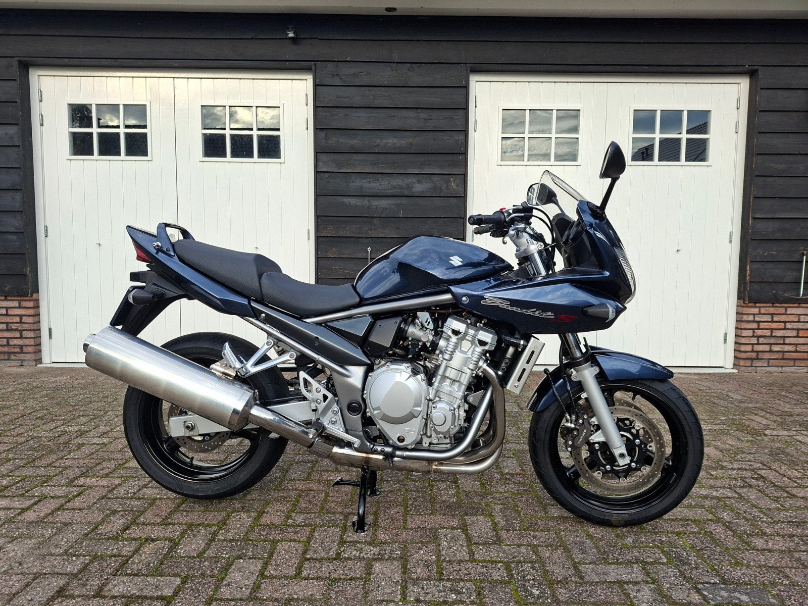 Suzuki GSF650 Bandit 2010 32.916km  GSF 650, 4 cilinders, Motorrijbewijs A, Particulier, Meer dan 35 kW
