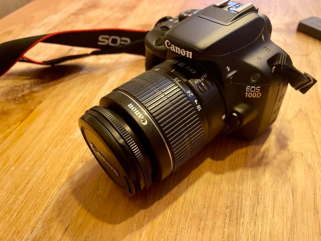 Canon EOS 100D Spiegelreflexcamera met 3 lenzen en meer, Spiegelreflex, Canon, Ophalen of Verzenden, Zo goed als nieuw