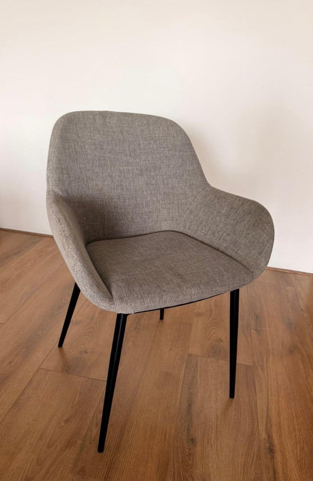 Kave Home 4 stoelen TWV 756€, Ophalen, Zo goed als nieuw, Vier, Stof