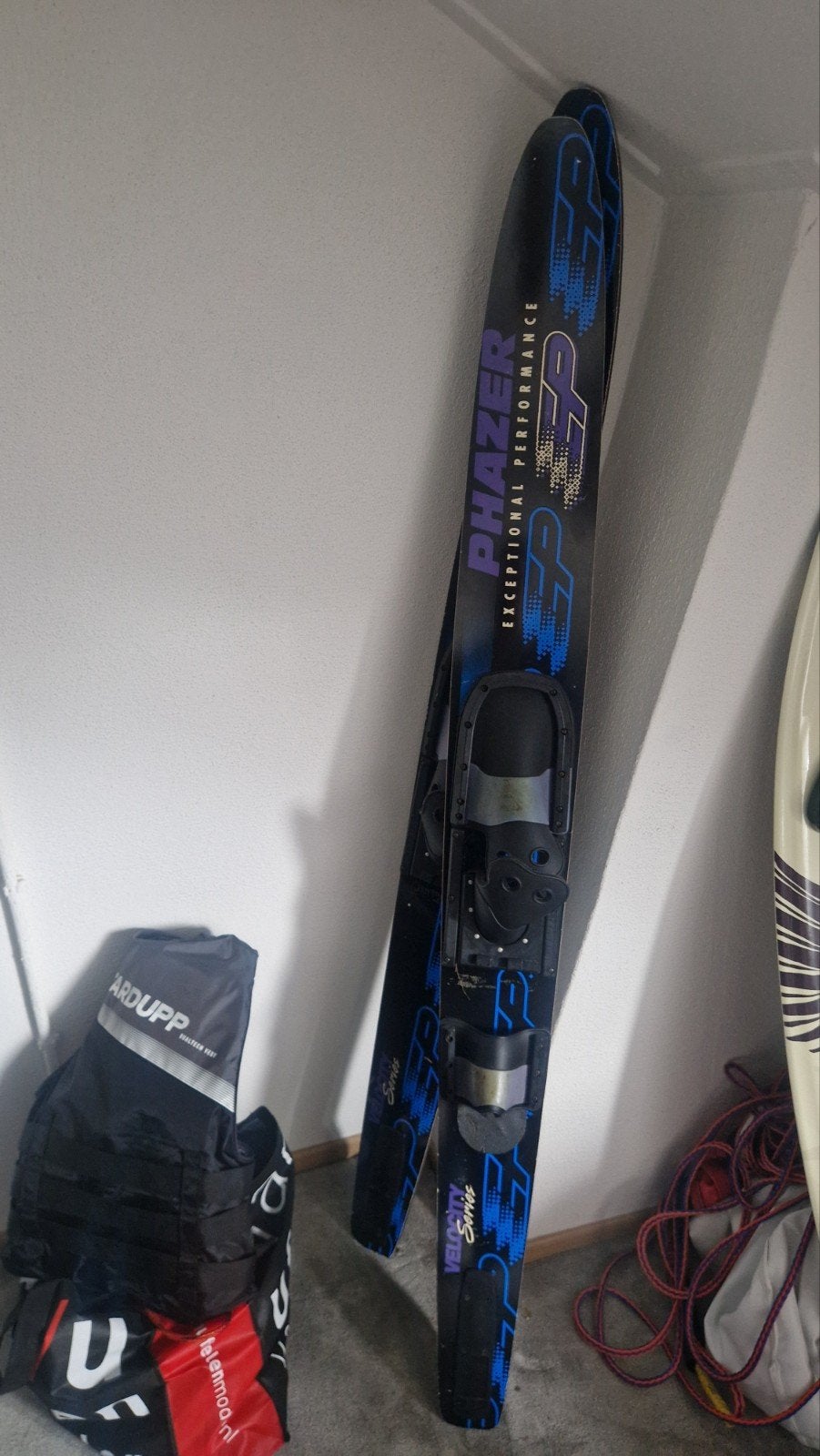 Phazer Velocity Series waterski's - ook voor monoskiën, Watersport en Boten, Ophalen, 160 cm of meer, Waterski's