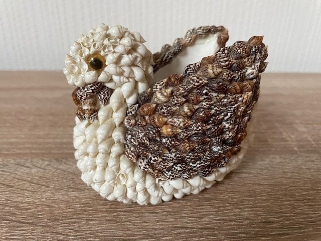 Mooie Zwaan met ingelegde schelpjes, Ophalen of Verzenden, Gebruikt