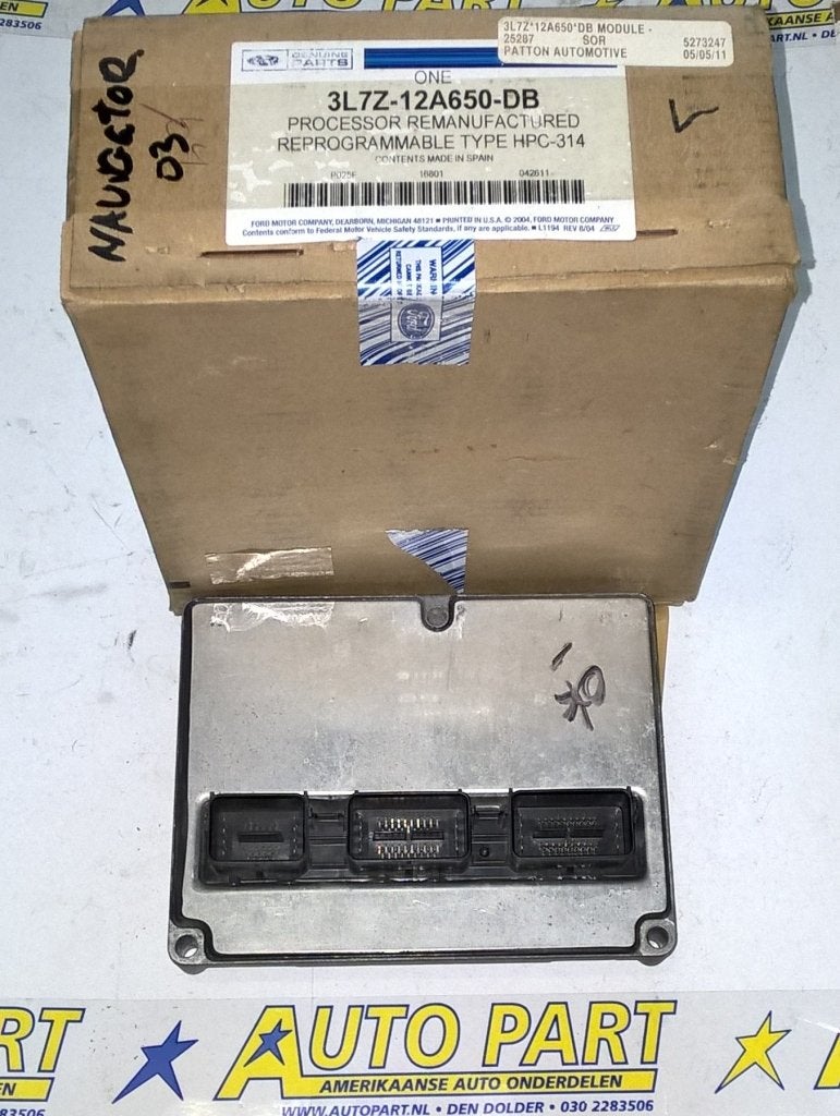 Lincoln Navigator 2003 motorcomputer, Gebruikt, Amerikaanse onderdelen, Ford motor company, P.O. Box 6248, Dearborn, MI 48126