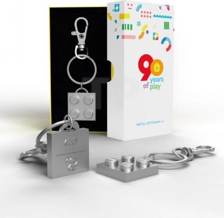 100871 - Gear: Keychain Lego 90 Years metal, Hello@support.lego.com, Lego, Nieuw, Ophalen of Verzenden